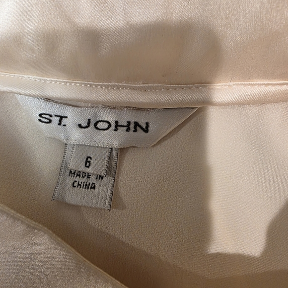 St. John Cream Ruffle Blouse - Picture 5 of 7